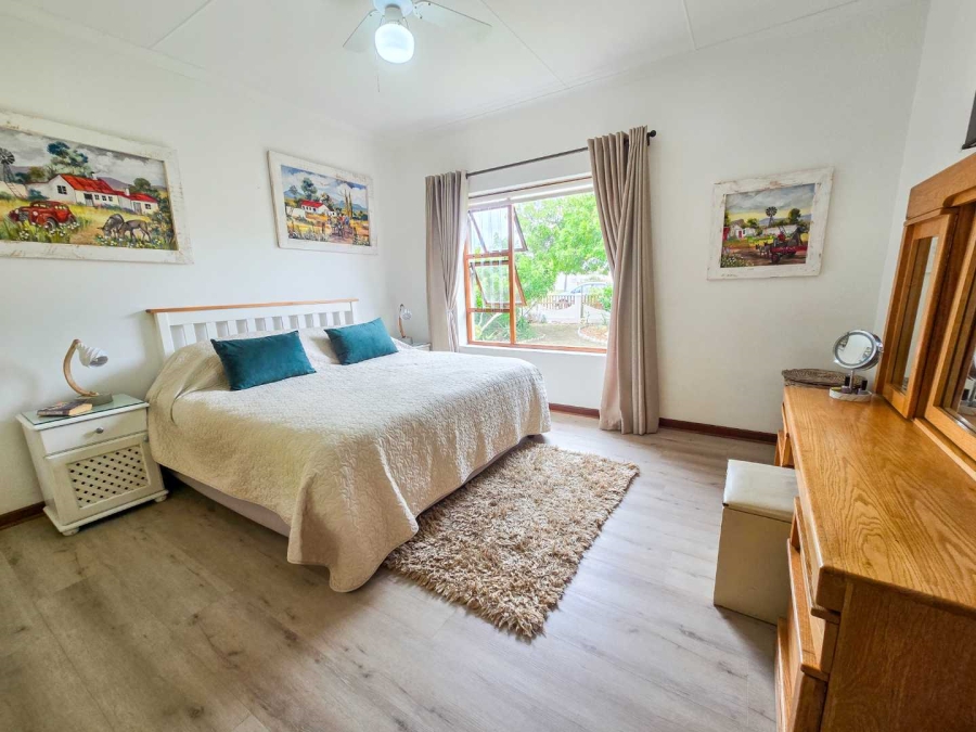 3 Bedroom Property for Sale in Stilbaai Wes Western Cape